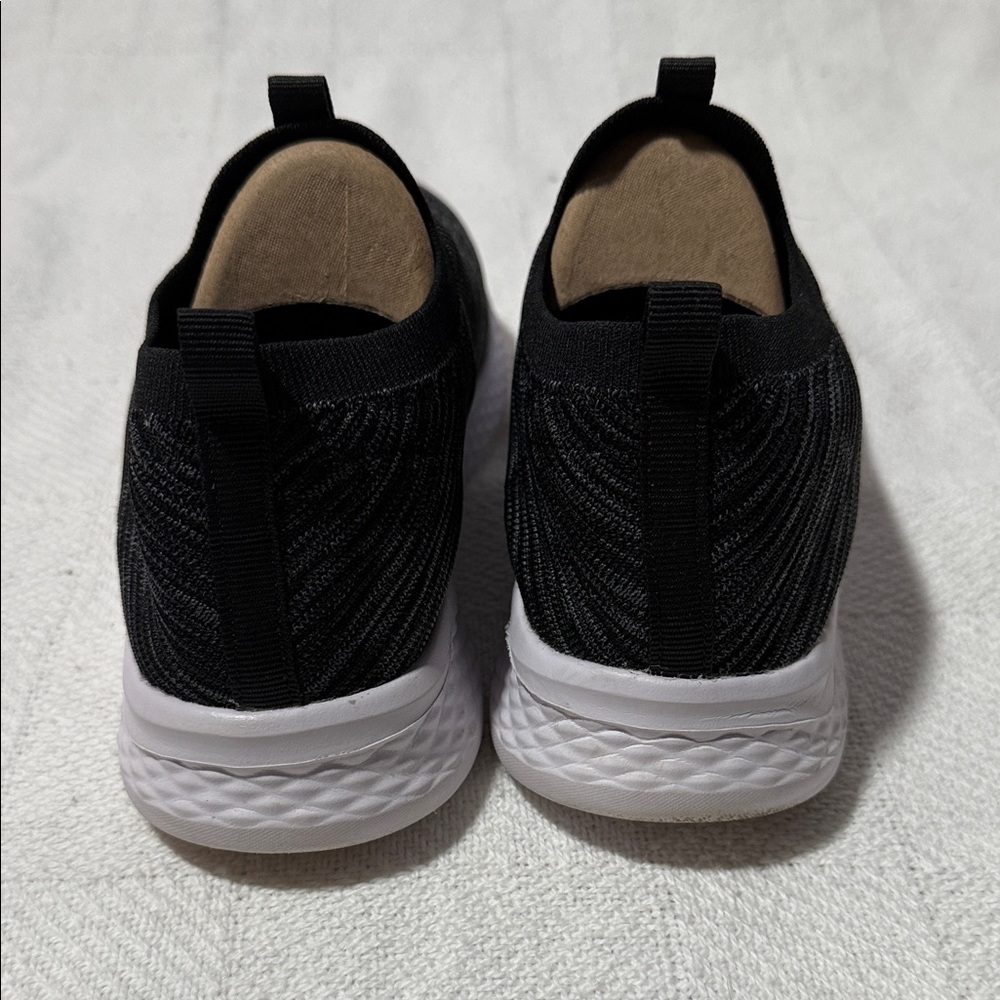 Cushionaire Black Knit Slip-On Women’s Shoes - Picture 6 of 8